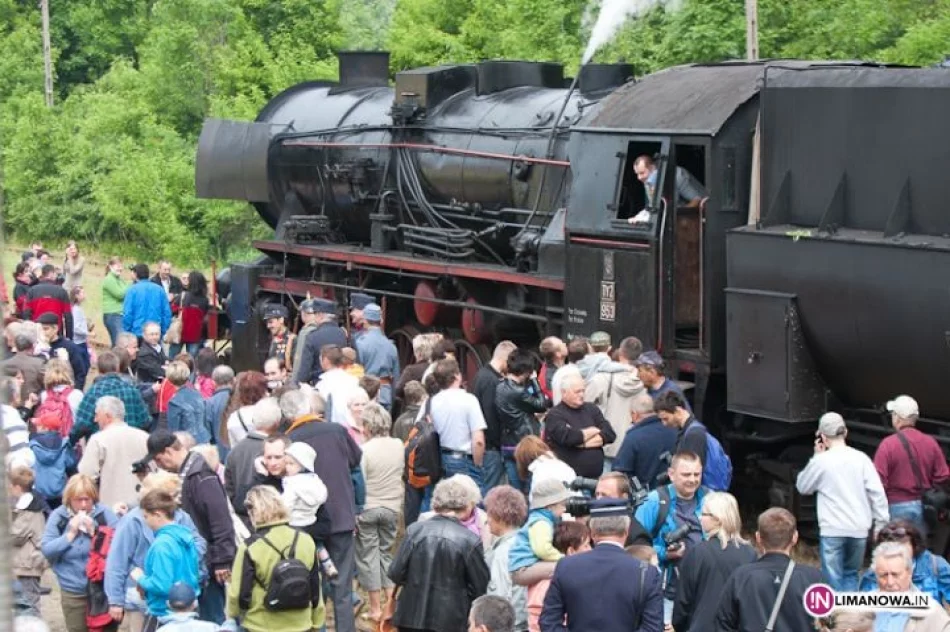 Koleją na majówkę - biletów brak - zdjęcie 2
