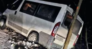 Samochód stoczył się i uderzył w drzewo. Przedsiębiorca: “mam dość!”  - zdjęcie 4