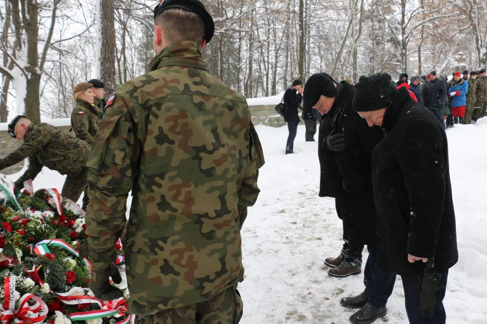 109. rocznica Bitwy Limanowskiej uroczyście obchodzona na Jabłońcu (ZDJĘCUA) - zdjęcie 13