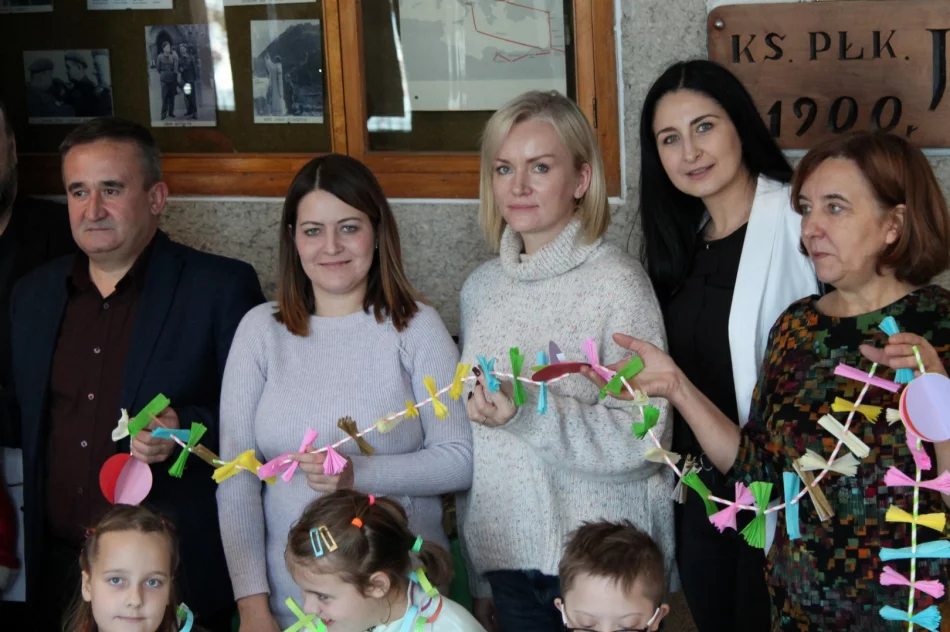 XIII Międzyszkolny Konkurs Plastyczny „Świąteczny łańcuch” w SP nr 3 - zdjęcie 13