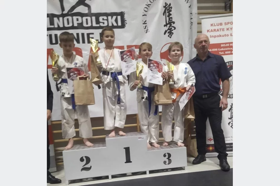 21 medali oraz trzecie miejsce w klasyfikacji drużynowej wywalczyli pod Tatrami karatecy ARS Limanowa – JONIEC Team - zdjęcie 20