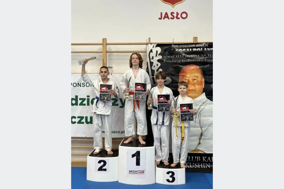9 medali dla karateków ARS Limanowa – Joniec Team na Otwartych Mistrzostwach Jasła w Karate Kyokushin - zdjęcie 7