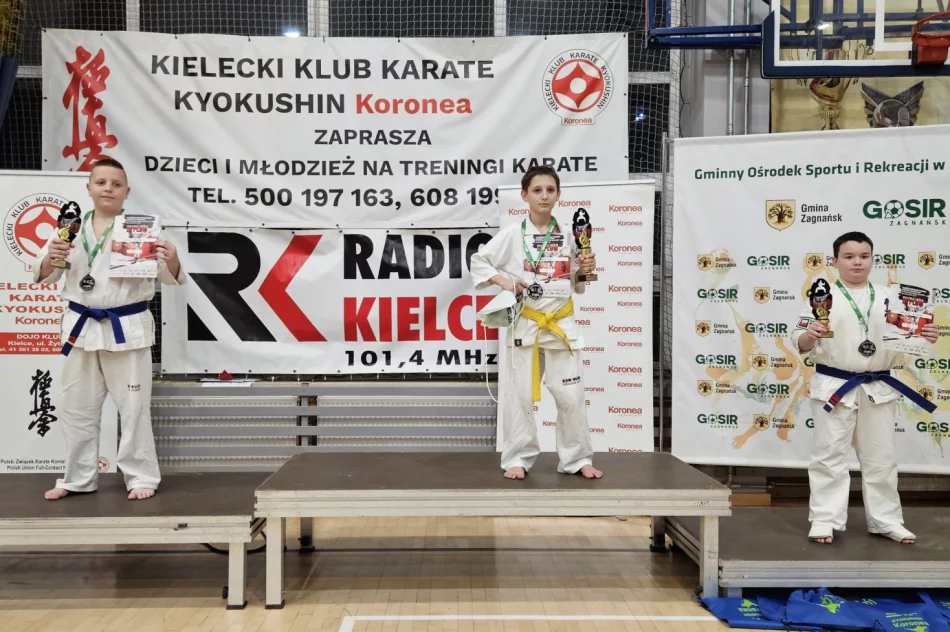 12 medali dla zawodników Limanowskiego Klubu Kyokushin Karate na Makroregionie Południowym oraz Turnieju o Puchar Dębu „Bartek” - zdjęcie 4