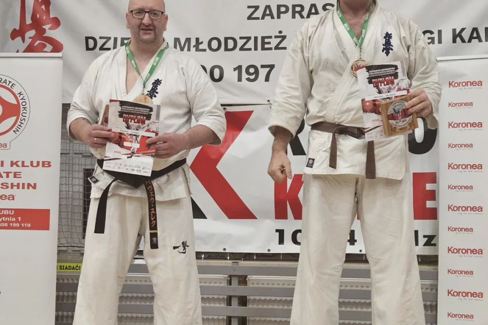 12 medali dla zawodników Limanowskiego Klubu Kyokushin Karate na Makroregionie Południowym oraz Turnieju o Puchar Dębu „Bartek” - zdjęcie 10