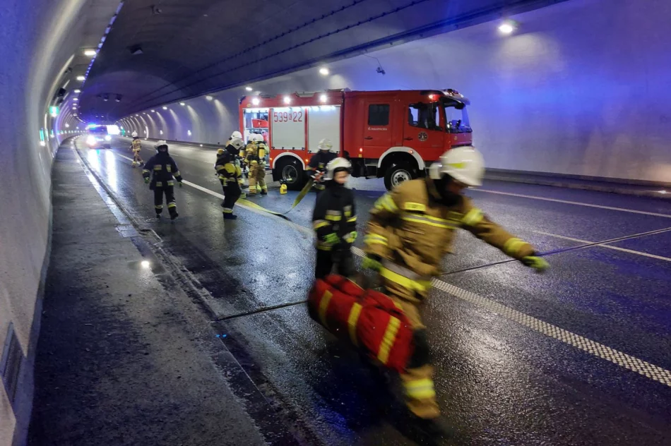 Ćwiczenia ratunkowe w tunelu pod Luboniem Małym (ZDJĘCIA) - zdjęcie 11