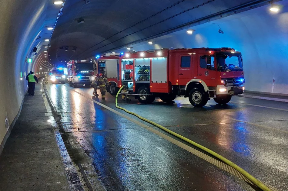 Ćwiczenia ratunkowe w tunelu pod Luboniem Małym (ZDJĘCIA) - zdjęcie 15