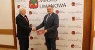 Podpisano umowę z Wykonawcą budowy budynków wielorodzinnych przy ul. Bednarczyka - zdjęcie 5