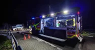 Pojazd dostawczy zderzył się z osobówką, dwie osoby ranne. Lądował LPR - zdjęcie 5