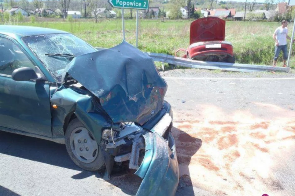 Zderzenie samochodów na obwodnicy - zdjęcie 2