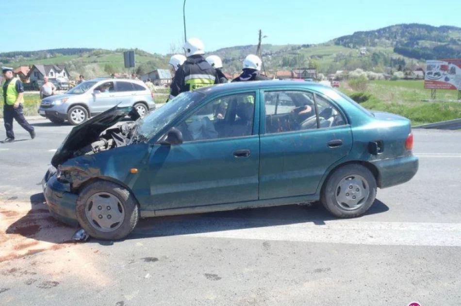 Zderzenie samochodów na obwodnicy - zdjęcie 3