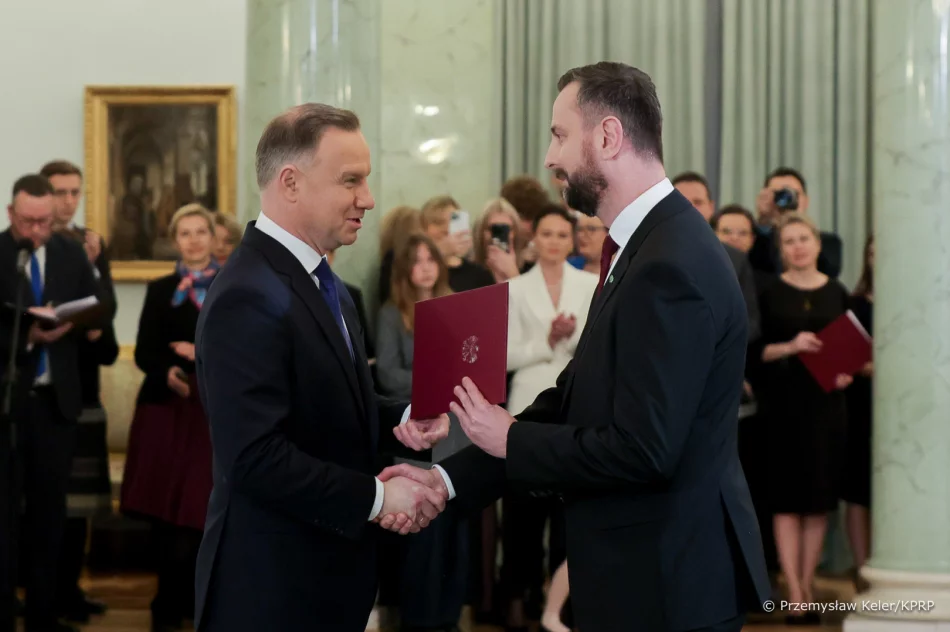 Prezydent powołał Premiera i Radę Ministrów. "Trwanie narodu polskiego i Rzeczypospolitej powinny być dla nas najważniejszą dewizą" - zdjęcie 8