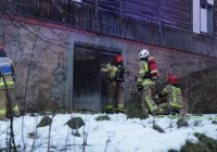 Zgłoszenie o pożarze budynku na ulicy Granicznej - zdjęcie główne