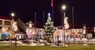 Rynek w Limanowej w świątecznej iluminacji - zdjęcie 3