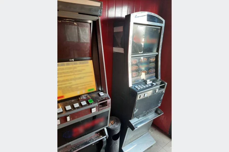 Rozbita grupa przestępcza organizująca gry hazardowe w trzech województwach - zdjęcie 2