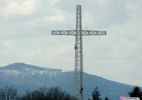 Z Krzyża ściągnięto część anten - zdjęcie główne