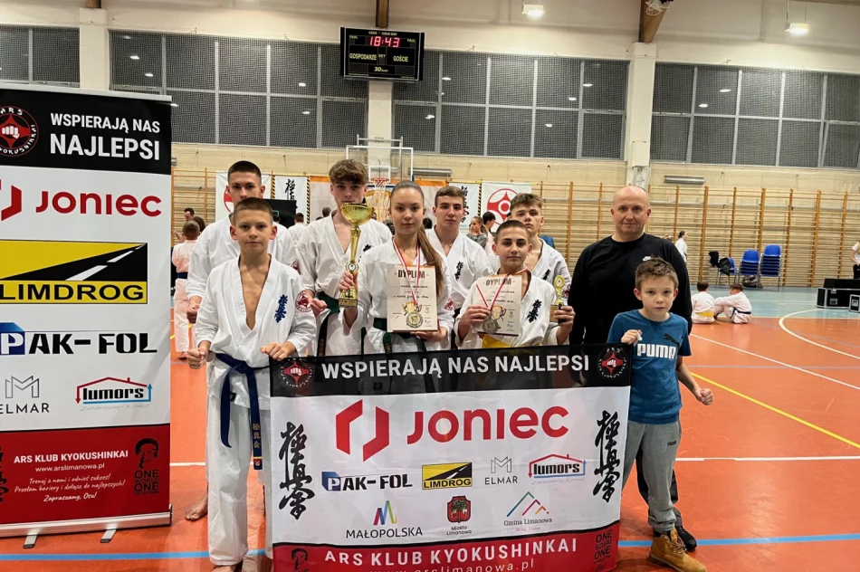 Limanowscy karatecy wywalczyli dwa medale Pucharu Polski Karate Kyokushin - zdjęcie 2
