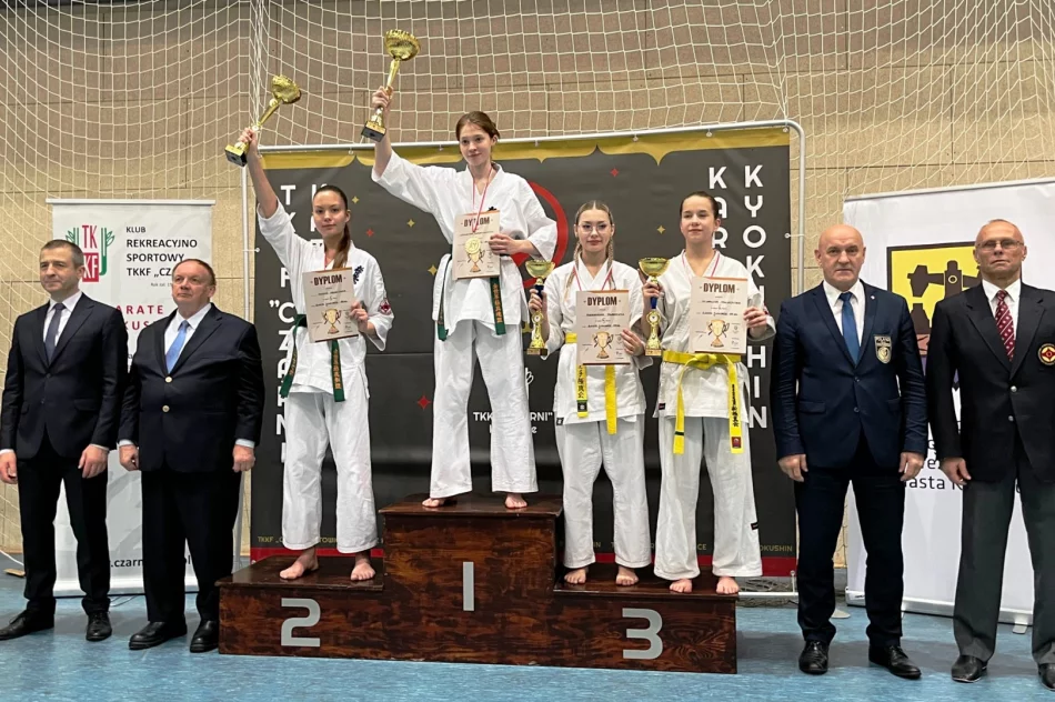 Limanowscy karatecy wywalczyli dwa medale Pucharu Polski Karate Kyokushin - zdjęcie 3