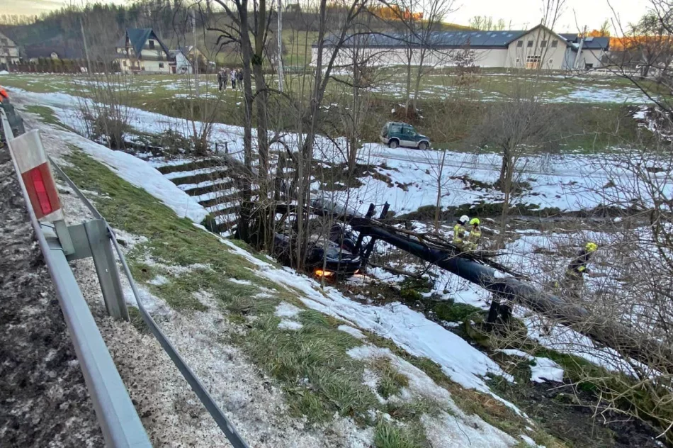 Zaśnięcie za kierownicą przyczyną dachowania - zdjęcie 2