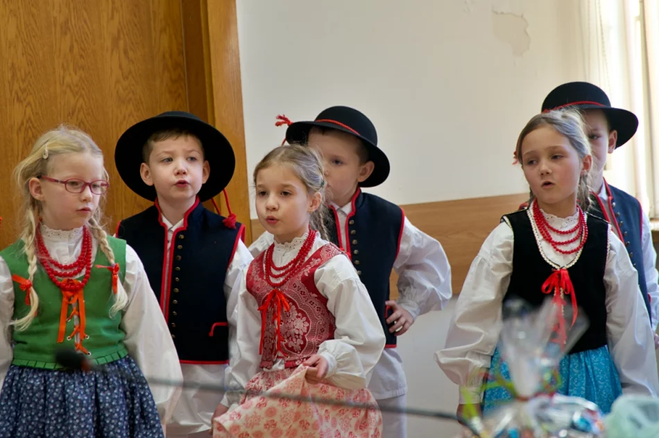 Kolędowanie przedszkolaków w Urzędzie Miasta  - zdjęcie 17