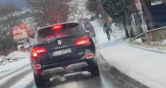 Na drogach jeden lód - dochodzi do kolizji  - zdjęcie 2
