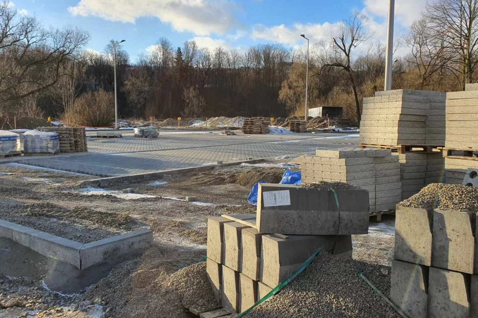 Nowe parkingi “parkuj i jedź' - prace trwają - zdjęcie 6