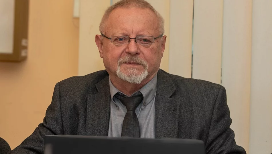 Radny musiał publicznie przeprosić za swoje wypowiedzi - zdjęcie 1