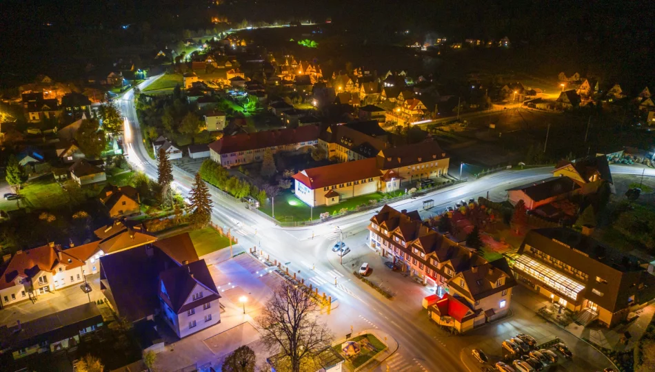 Powitanie Nowego Roku 2024 na plenerowej imprezie w Laskowej - zdjęcie 1