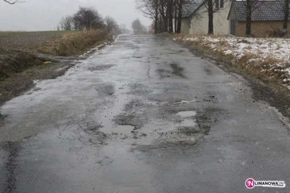 Miejska ulica jak pole po bitwie - zdjęcie 4