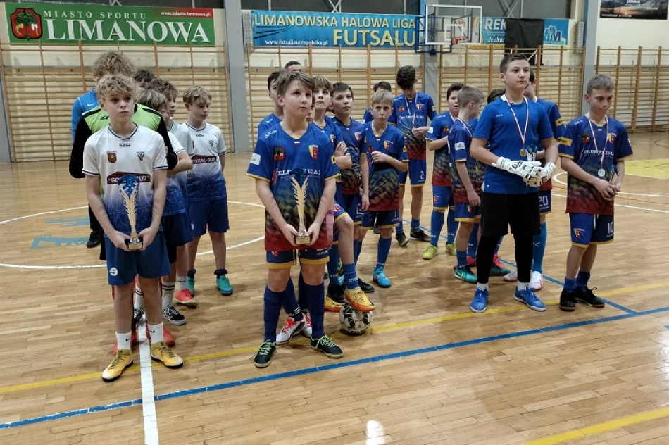 Wśród młodzików króluje Limanovia. Na podium także Sokół Słopnice. - zdjęcie 2