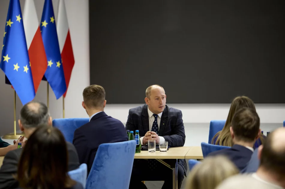 Powyborcze zmiany kadrowe w urzędzie. Wojewoda: "ewolucja, a nie rewolucja"  - zdjęcie 2