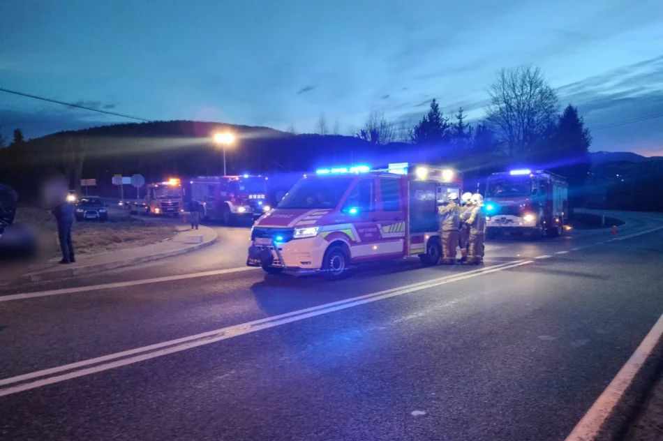 Zderzenie samochodów na skrzyżowaniu - zdjęcie 6