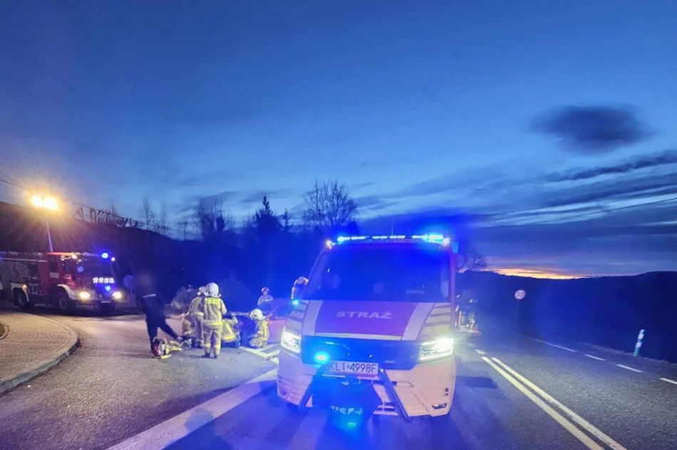 Zderzenie samochodów na skrzyżowaniu - zdjęcie 7