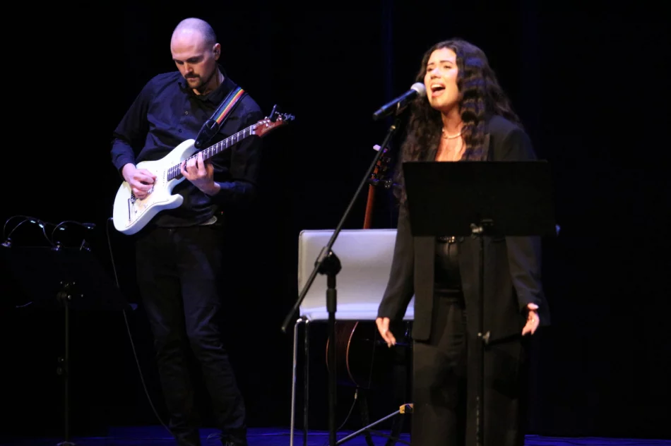 Koncert kolęd w Limanowskim Domu Kultury (ZDJĘCIA) - zdjęcie 10
