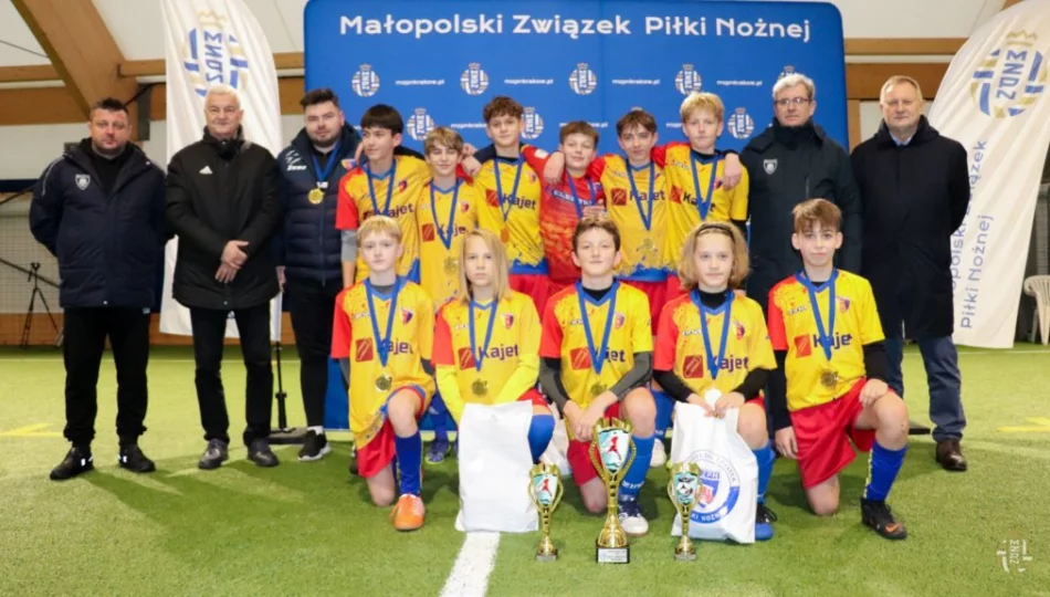 Limanowskie piłkarskie sukcesy w Małopolsce. Znakomite wieści na zakończenie roku. - zdjęcie 1