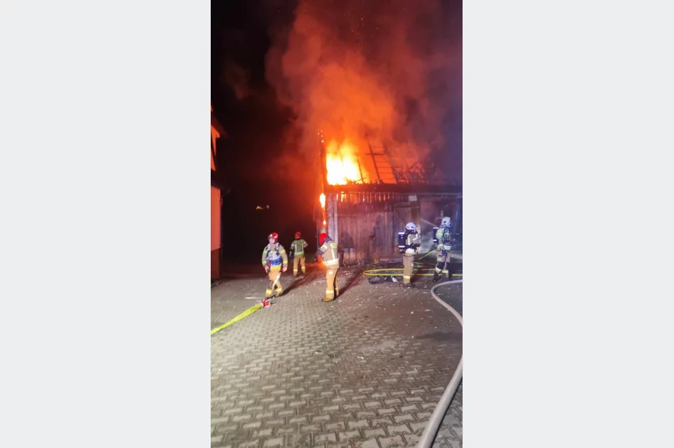 Pożar budynku gospodarczego - zdjęcie 2
