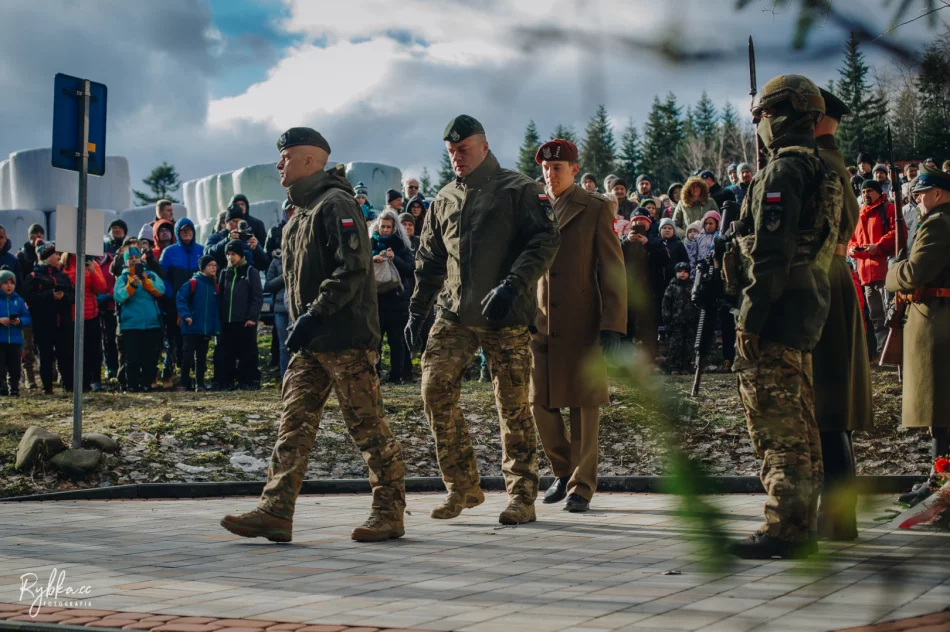 Upamiętnienie 79. rocznicy alianckich zrzutów dla 1 PSP AK na "Wildze" - zdjęcie 8