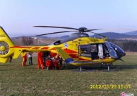 Paralotniarz spadł w masyw leśny - zdjęcie główne