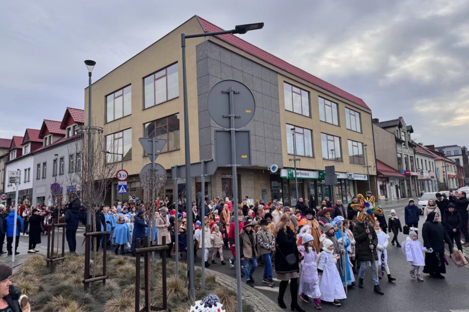 Orszak Trzech Króli w Limanowej (wideo) - zdjęcie 2