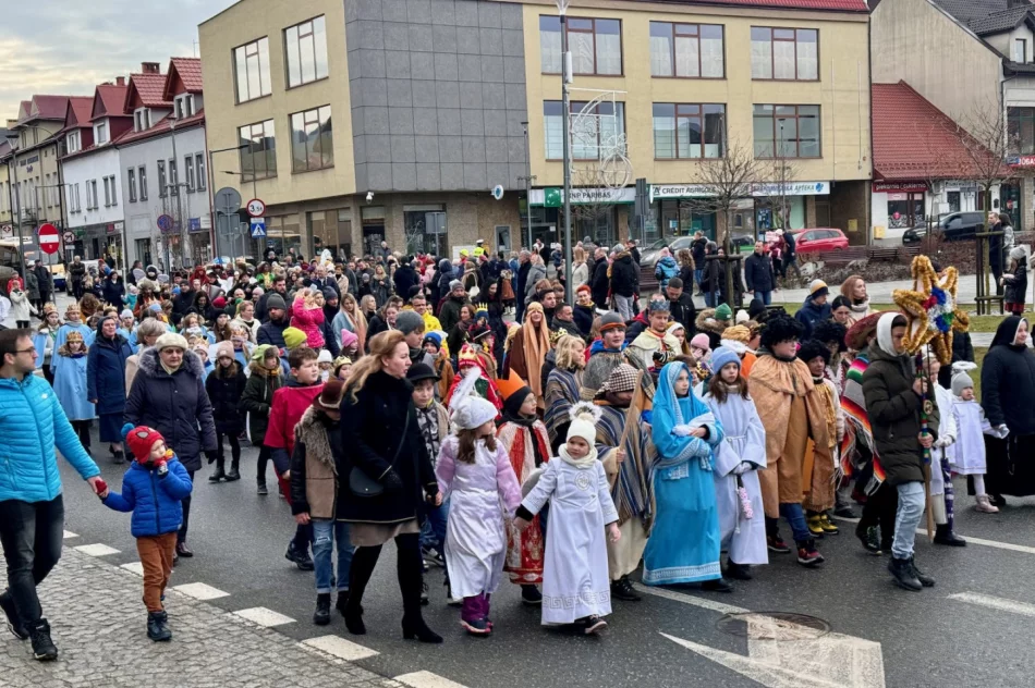 Orszak Trzech Króli w Limanowej (wideo) - zdjęcie 3