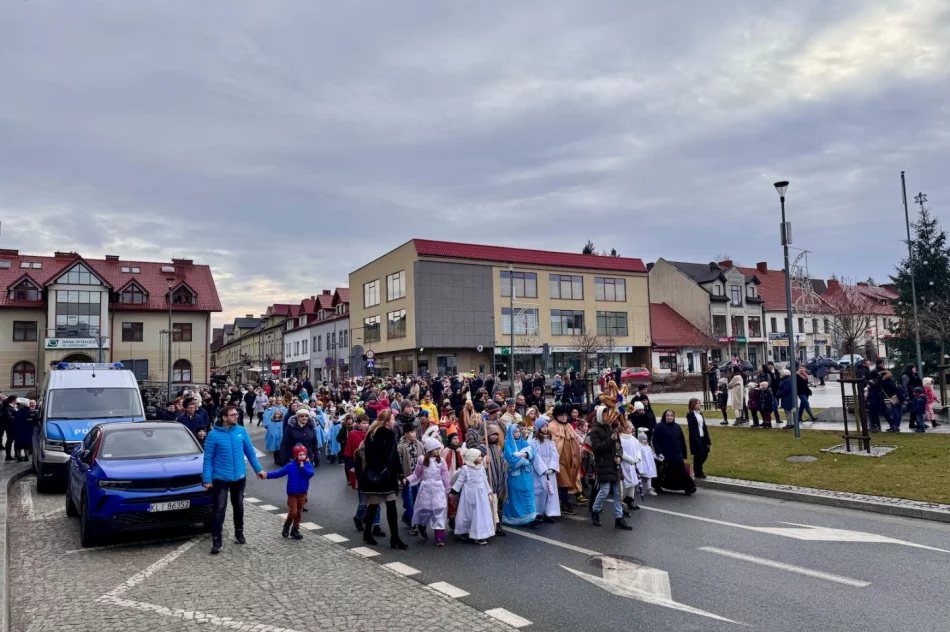 Orszak Trzech Króli w Limanowej (wideo) - zdjęcie 6