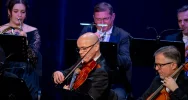 Koncert „Z arią i piosenką przez świat” okazją do podsumowania kadencji - zdjęcie 3