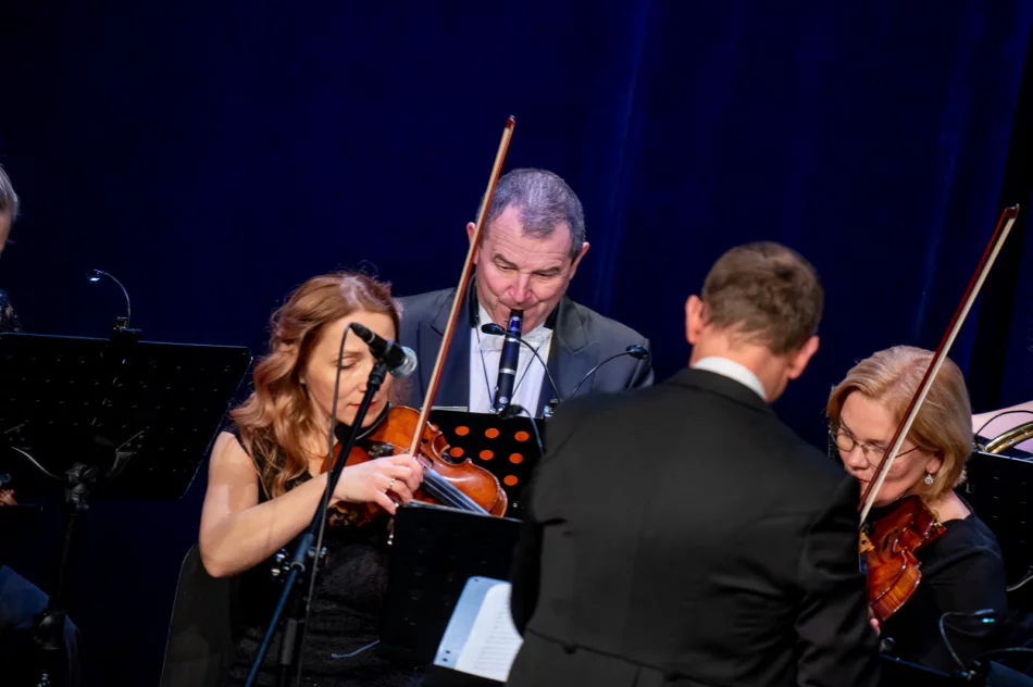 Koncert Noworoczny 2024 w LDK w Limanowej - zdjęcie 8