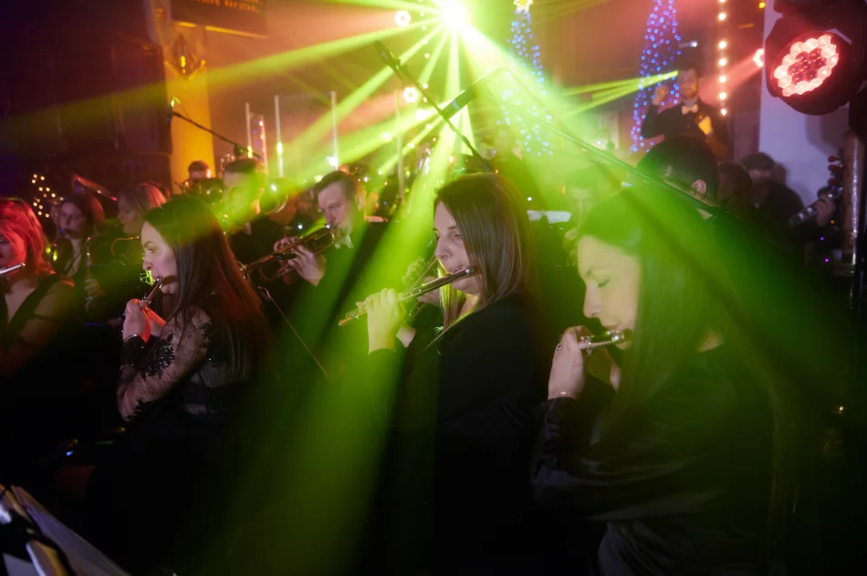 Koncert kolęd i pastorałek "Hej kolęda” w Laskowej (2024) - zdjęcie 13