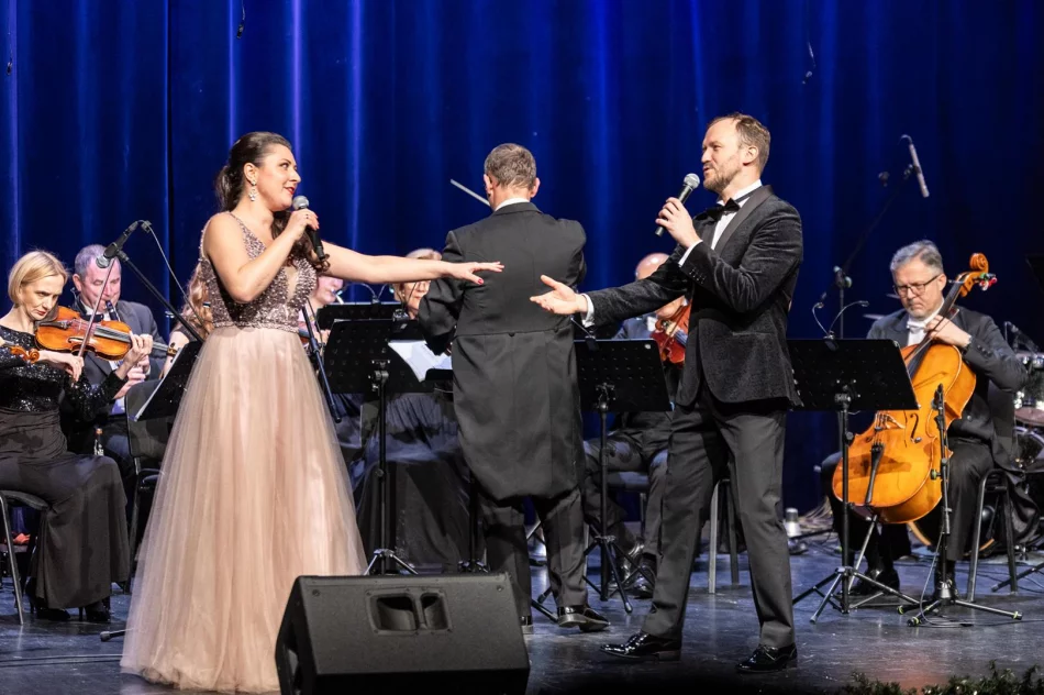 Wyjątkowe muzyczne wydarzenie za nami – w Limanowskim Domu Kultury odbył się Koncert Noworoczny - zdjęcie 2