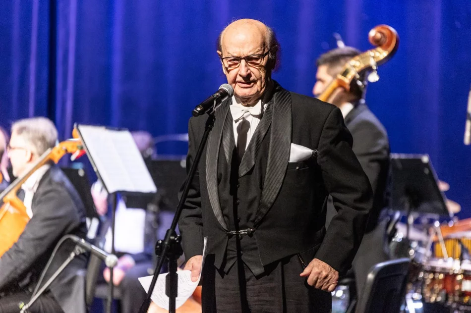 Wyjątkowe muzyczne wydarzenie za nami – w Limanowskim Domu Kultury odbył się Koncert Noworoczny - zdjęcie 16