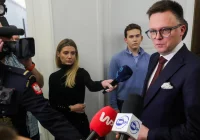 Sz. Hołownia po spotkaniu z prezydentem: pozostaliśmy przy swoich stanowiskach - zdjęcie główne