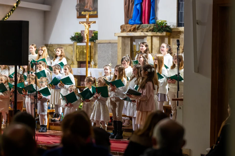 Kolędowanie w Sowlinach - zdjęcie 12