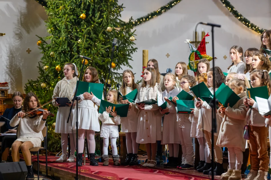 Kolędowanie w Sowlinach - zdjęcie 14