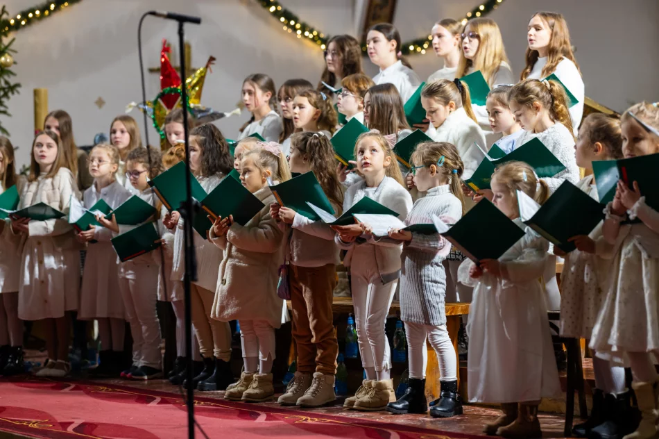 Kolędowanie w Sowlinach - zdjęcie 15