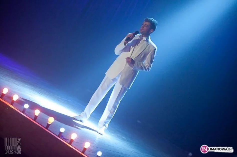 Sala pełna publiczności - zdjęcie 3